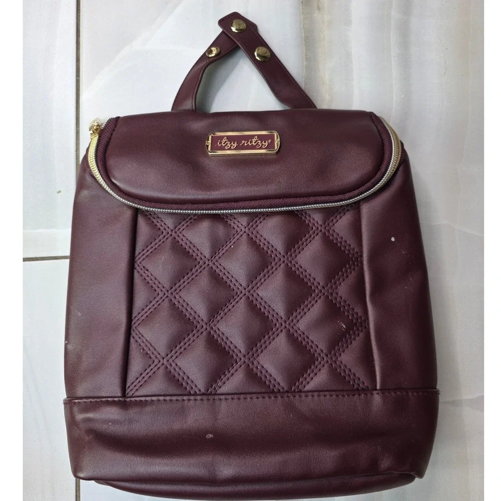 Itzy Ritzy Chill Like a Boss Insulated Bottle Bag‎ Burgundy Quilted Vegan S3